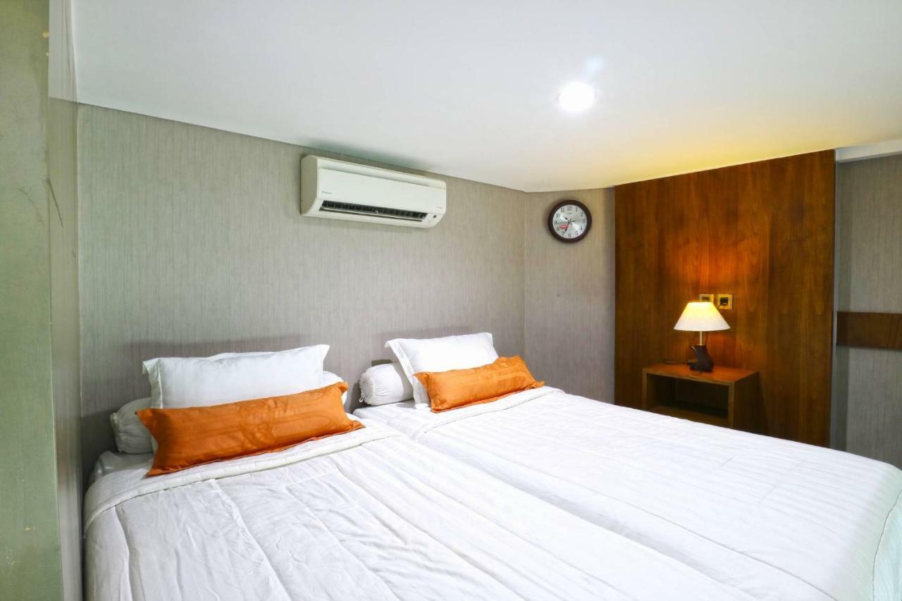 The Baile Hotel Jakarta Ngoại thất bức ảnh